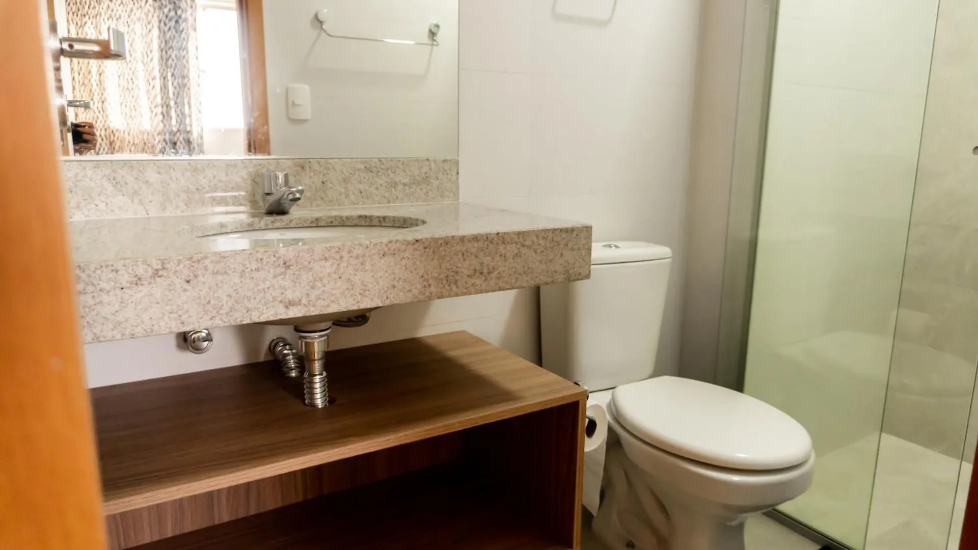 Apartamento Flat Com Vista Das Piscinas Ja Caldas Novas 0*,